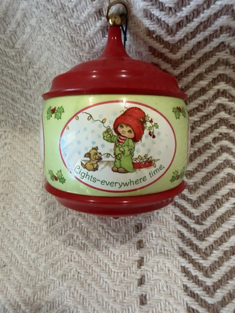 1983 Hallmark Muffin Friendship Musical Ornament Wind Up QMB9047 Works Box